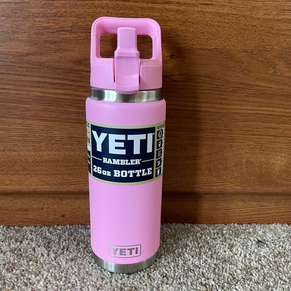 NWT Yeti 26OZ Bottle Pink